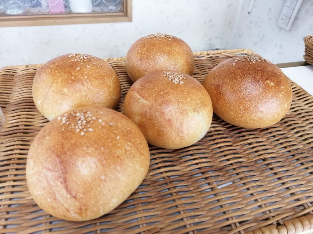 内田パン