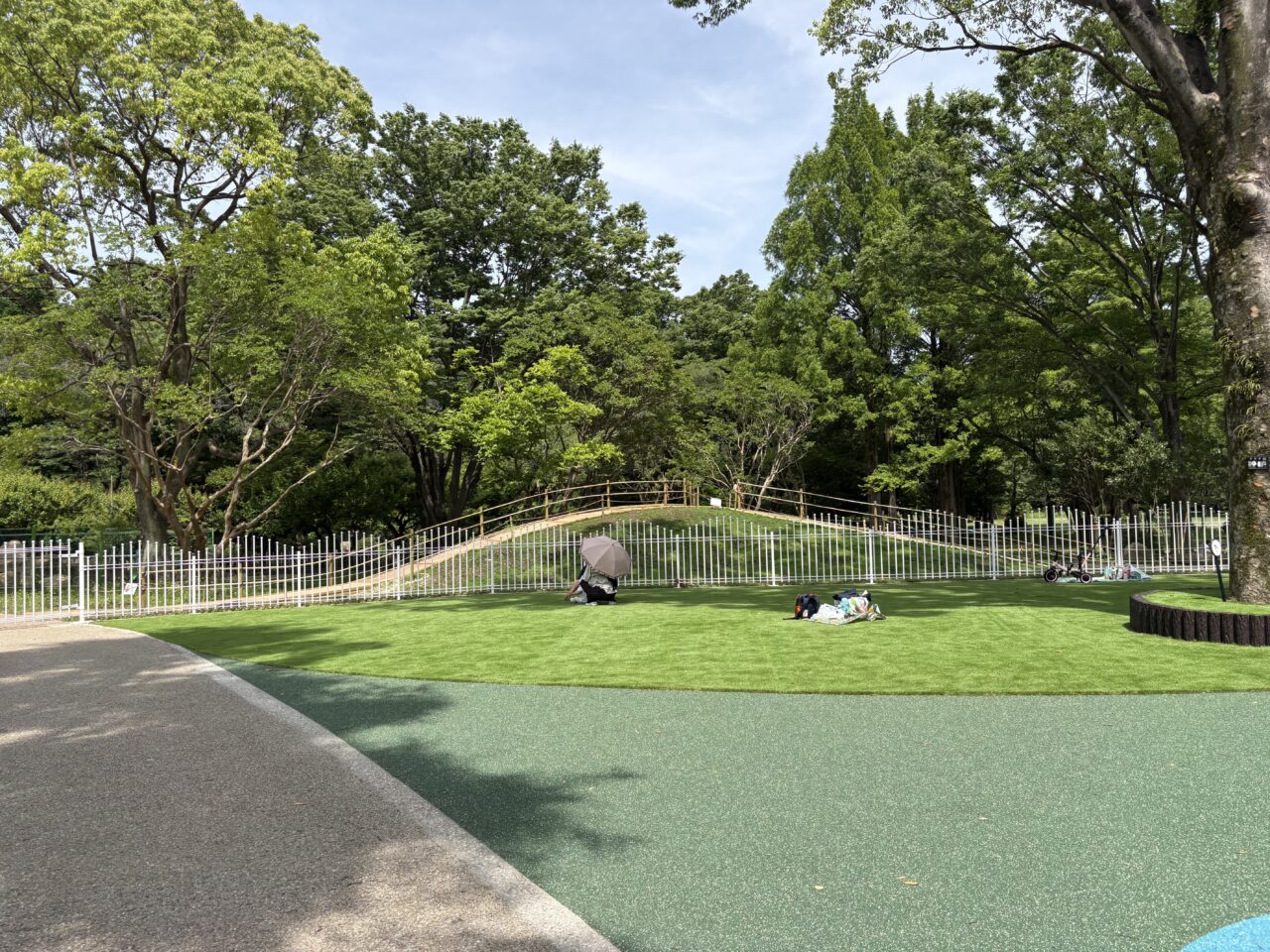 ごろごろ広場
