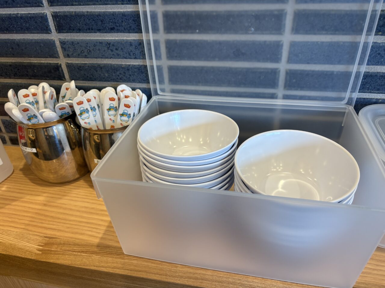 お子様食器